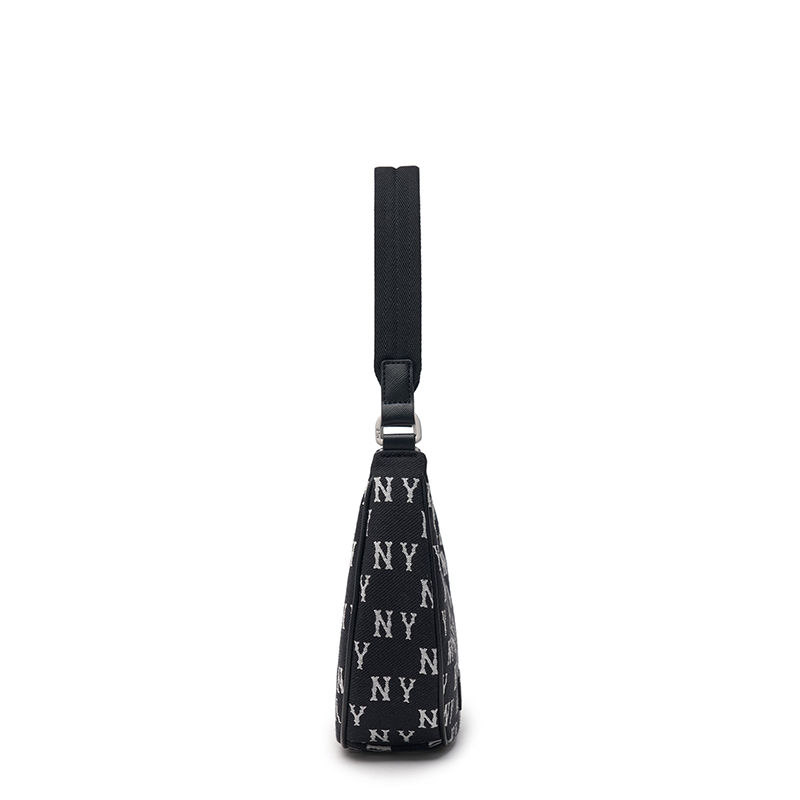 ☆MLB Korea☆ Classic Monogram Jacquard Hobo Bag NY Black MLB NY Yankees Classic Monogram Jacquard Hobo Bag Cream