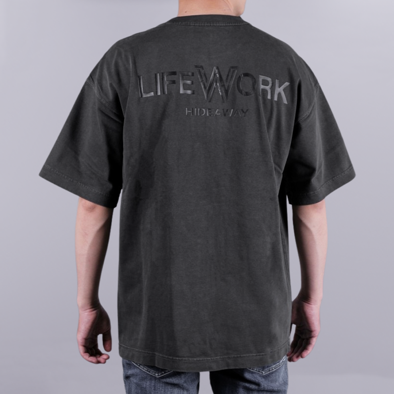 Life Work Square Wappen Pigment Tee Charcoal Grey | HM8Store
